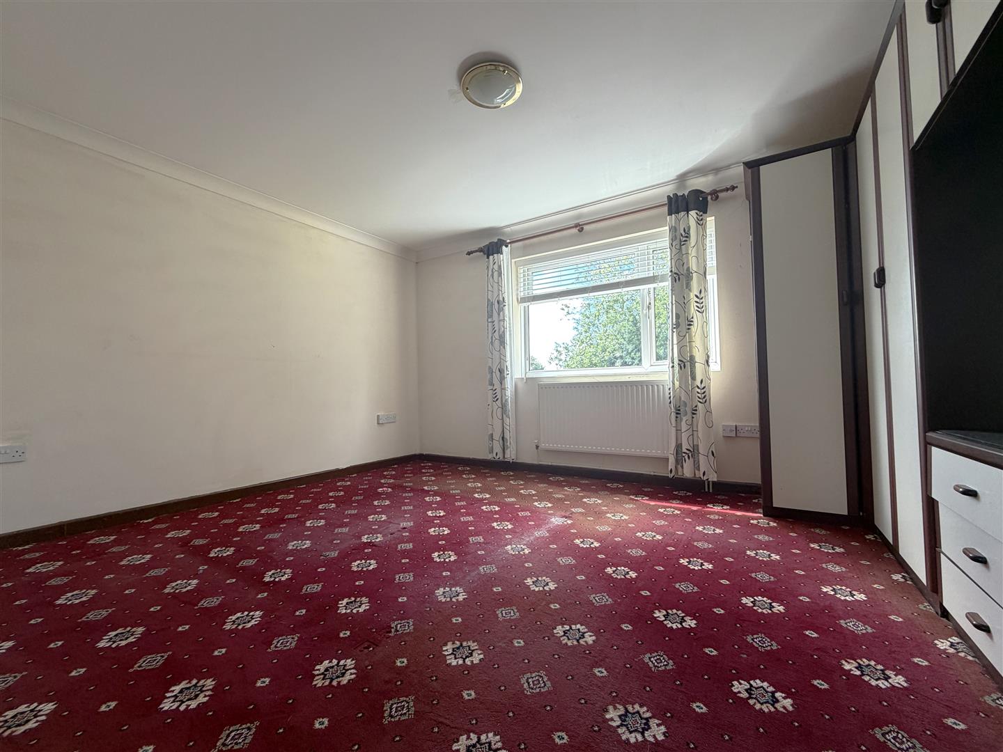 Baytree Avenue, Sketty, Swansea, SA2 8JN